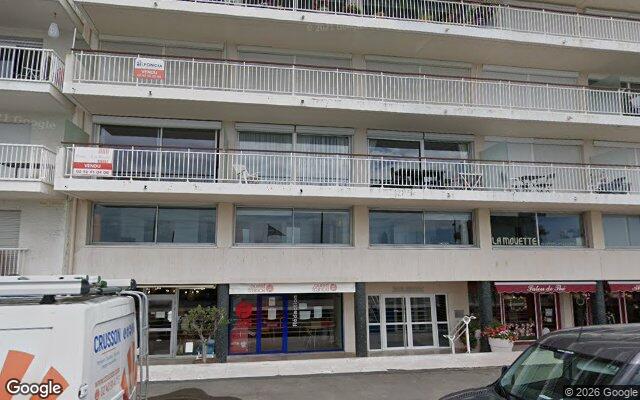 Façade : 4 boulevard Hennecart, La Baule